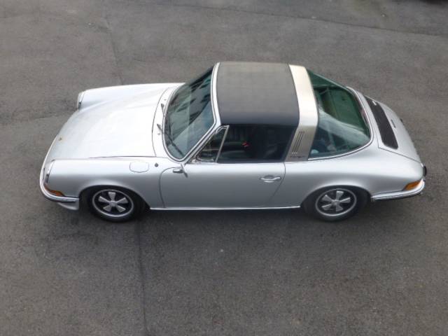 Porsche 911 2.4 S