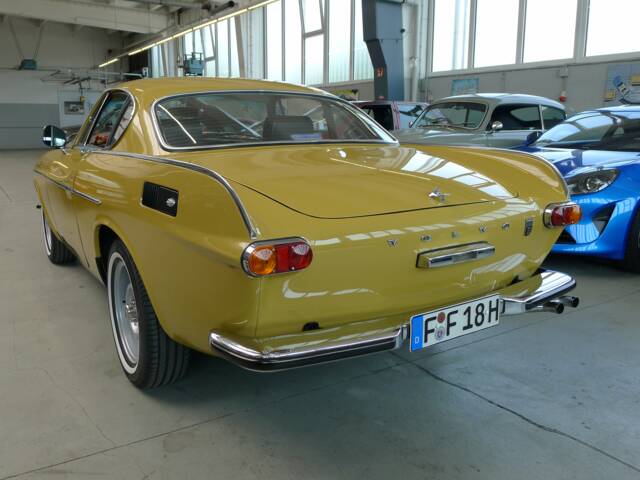 Volvo 1800 E