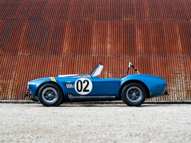 AC Cobra 427
