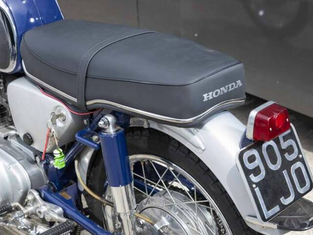 Honda CB 72