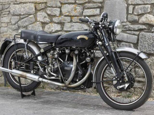 Vincent Black Shadow C