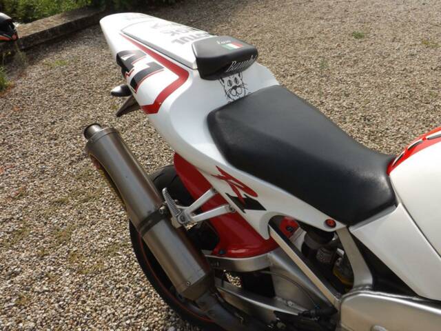 Yamaha YZF 1000 R1