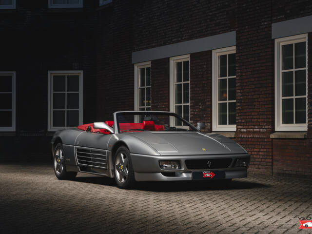 Immagine 1/36 di Ferrari 348 Spider (1994)
