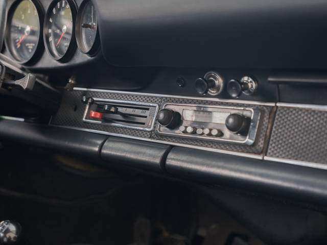 Porsche 911 2.2 E