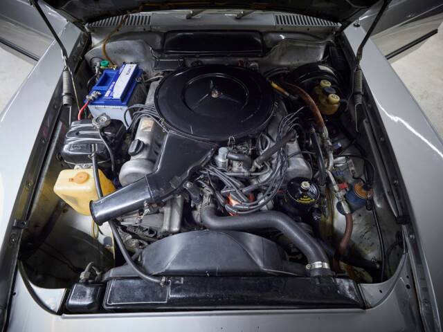 Mercedes-Benz 450 SL