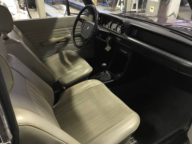 BMW 1602