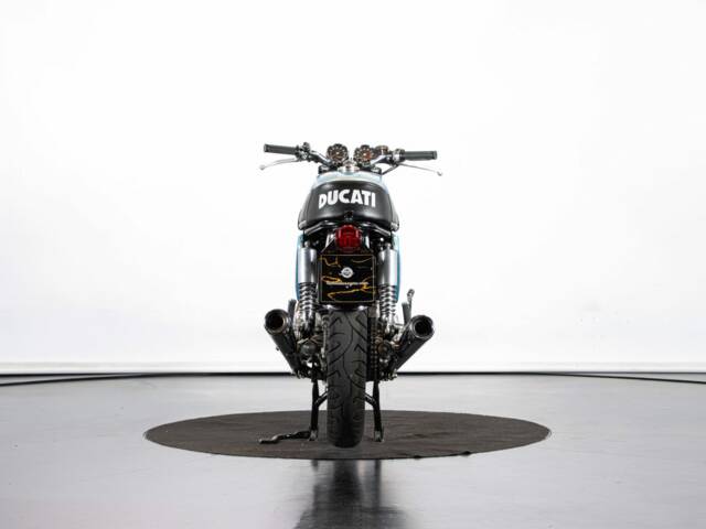 Ducati 750 GT