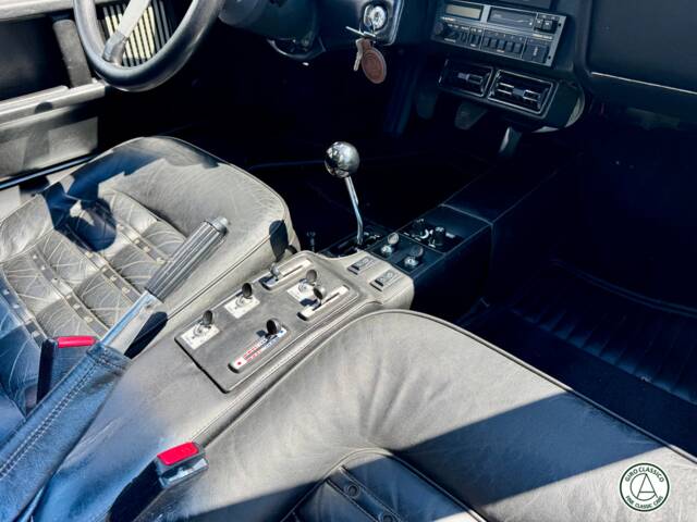 Ferrari 512 BB