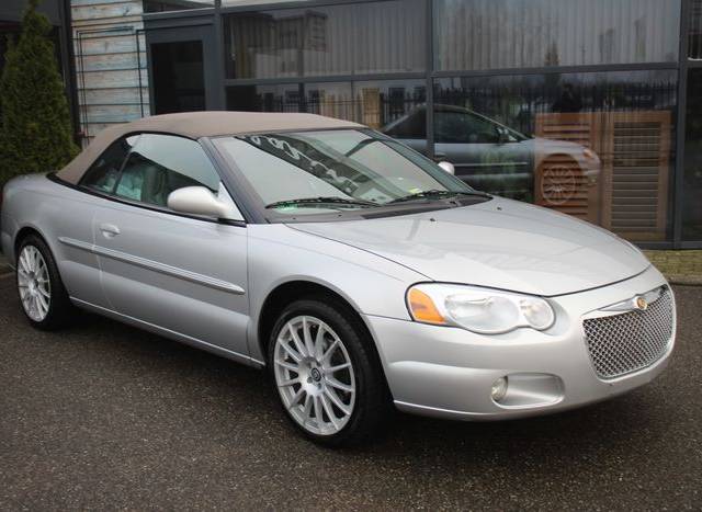 Afbeelding 1/9 van Chrysler Sebring 2.7 V6 (2005)