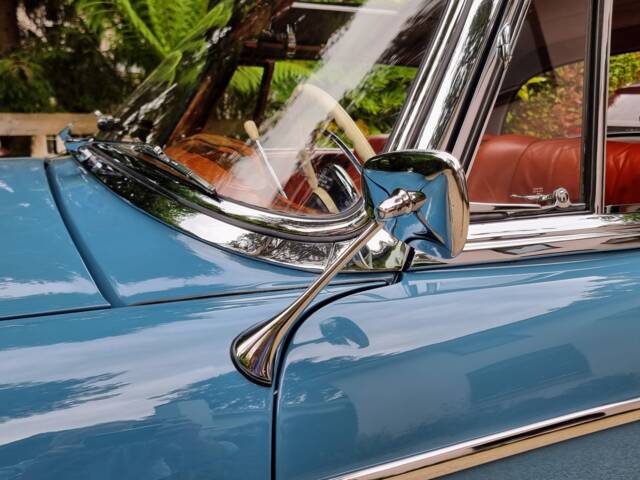 Mercedes-Benz 220 SE