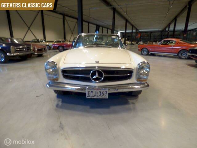 Image 1/12 of Mercedes-Benz 280 SL (1969)