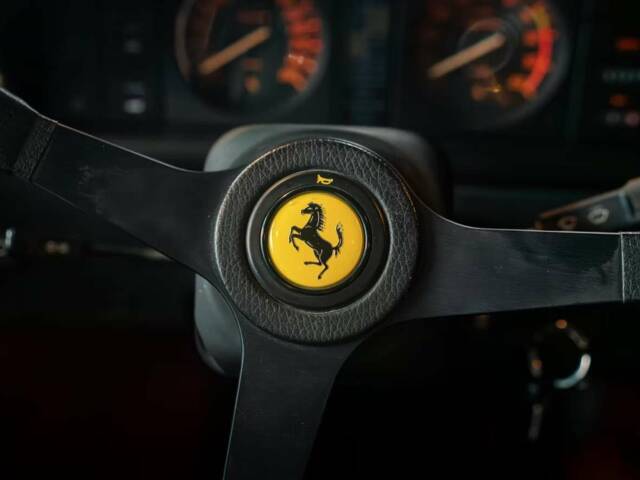 Ferrari Mondial 3.2