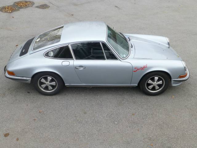 Porsche 911 2.4 S