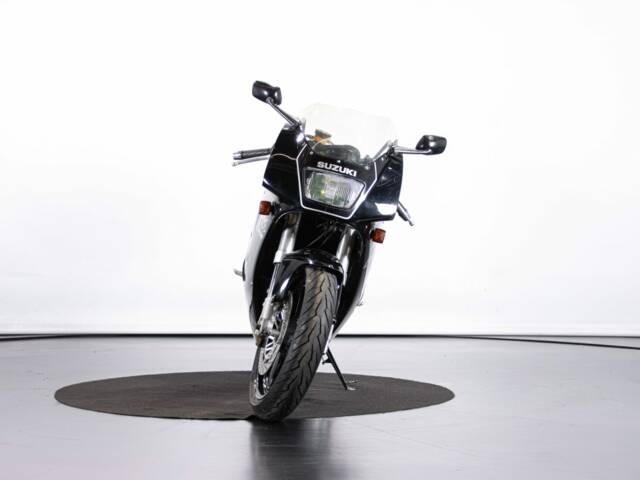 Suzuki RGV 250 Gamma