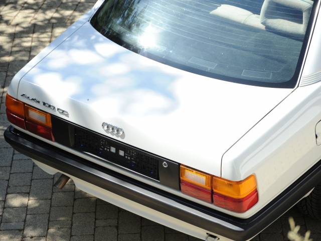 Audi 100 - 2.0