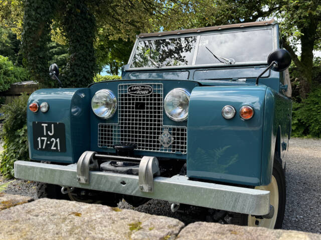 Image 1/34 of Land Rover 88 (1962)