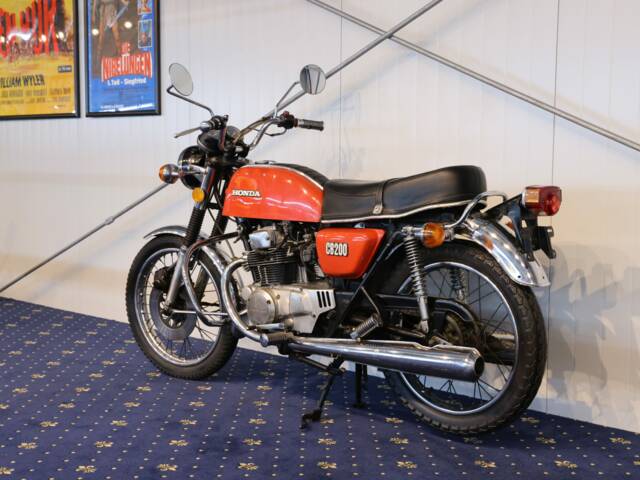Honda CB 200