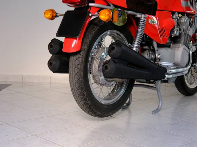 MV Agusta 750 S America