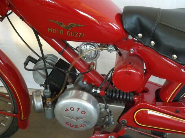 Moto Guzzi Cardellino 65