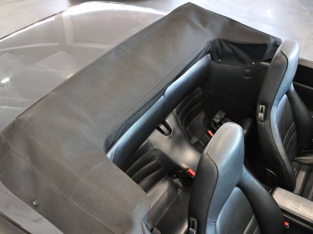 Porsche 944 S2