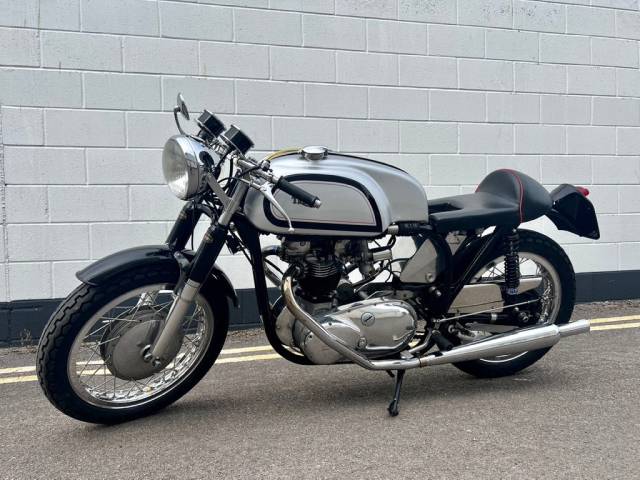 Triton 650