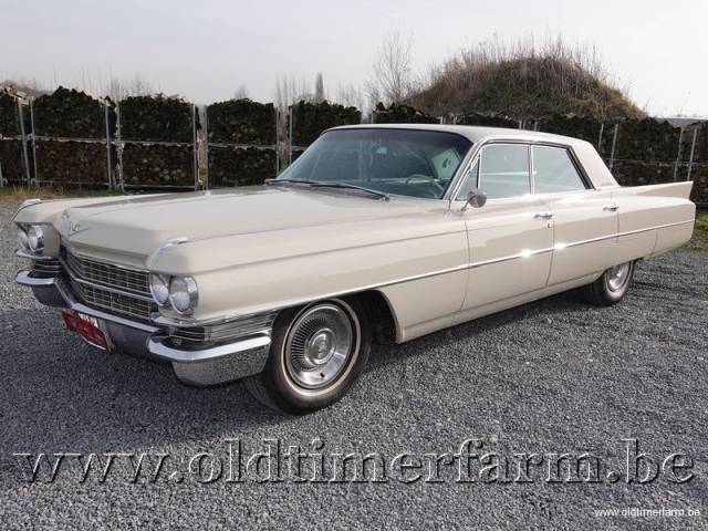 Image 1/2 de Cadillac 63 Sedan DeVille (1963)