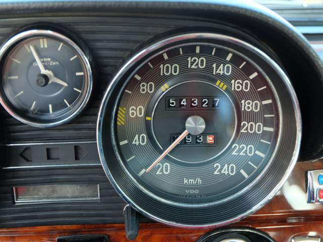 Mercedes-Benz 300 SEL 4.5