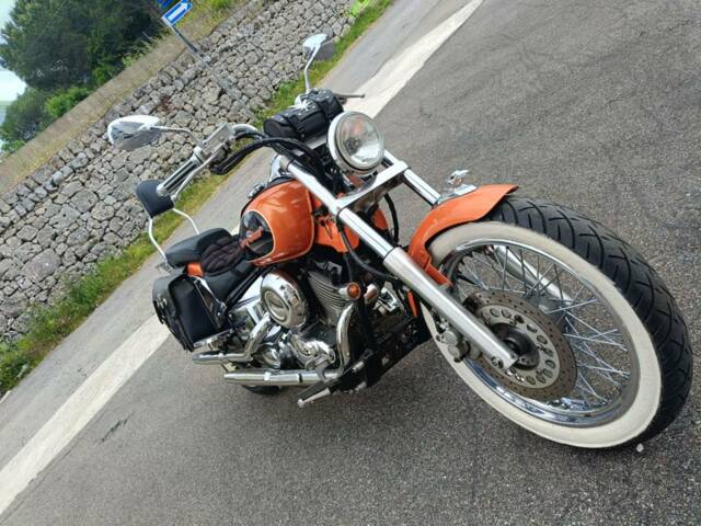 Yamaha XVS 650 Drag Star