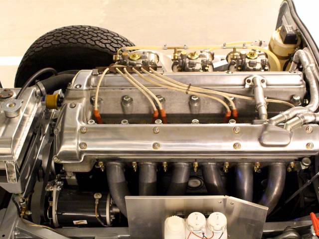 Jaguar E-Type 3.8
