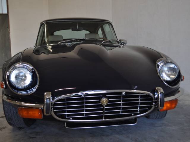 Jaguar E-Type V12 (2+2)