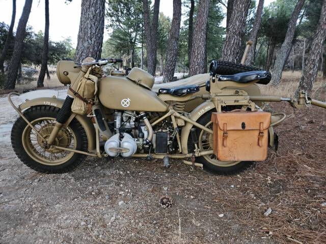 BMW R75