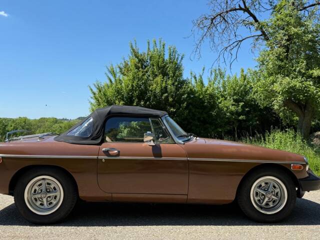 Image 1/11 of MG MGB (1979)
