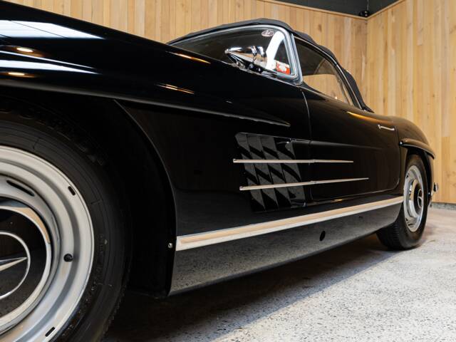 Mercedes-Benz 300 SL Roadster