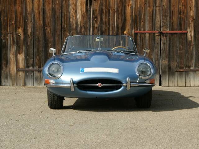 Jaguar E-Type 4.2