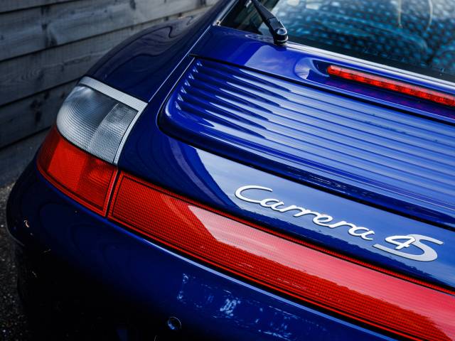 Porsche 911 Carrera 4S