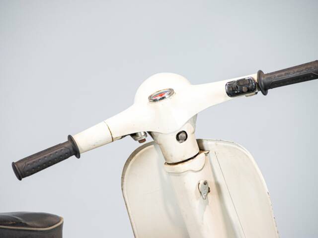 Piaggio Vespa 50 L