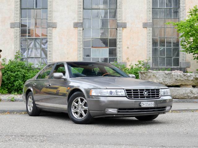 Immagine 1/17 di Cadillac Seville STS (1999)