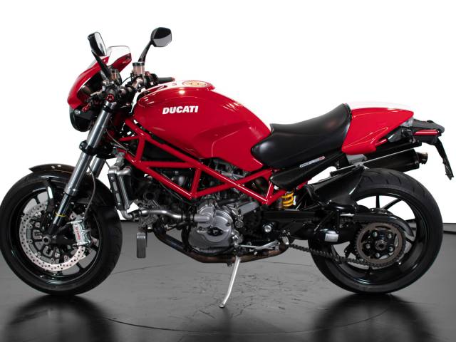 Bild 1/31 von Ducati DUMMY (2007)