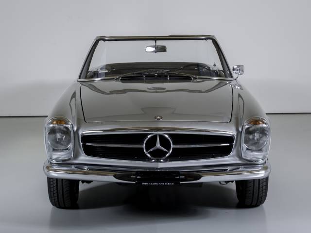 Mercedes-Benz 230 SL - Swiss Classic Car - your expert for Oldtimers from Porsche & Mercedes