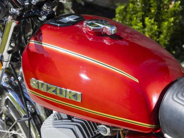 Suzuki GT 500