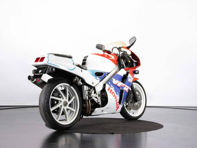 Honda VFR 400 R