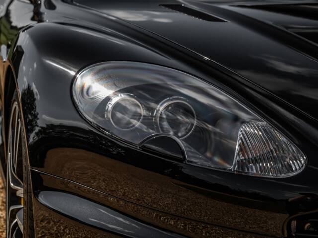 Aston Martin DBS