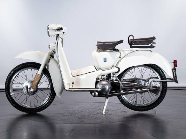 Bild 1/50 von Aermacchi DUMMY (1956)