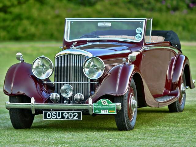 Image 1/50 of Bentley 4 1/4 Litre (1938)