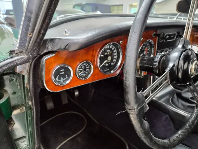 Austin-Healey 3000 Mk III (BJ8)