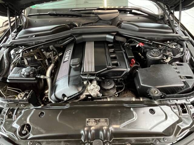 BMW 530i