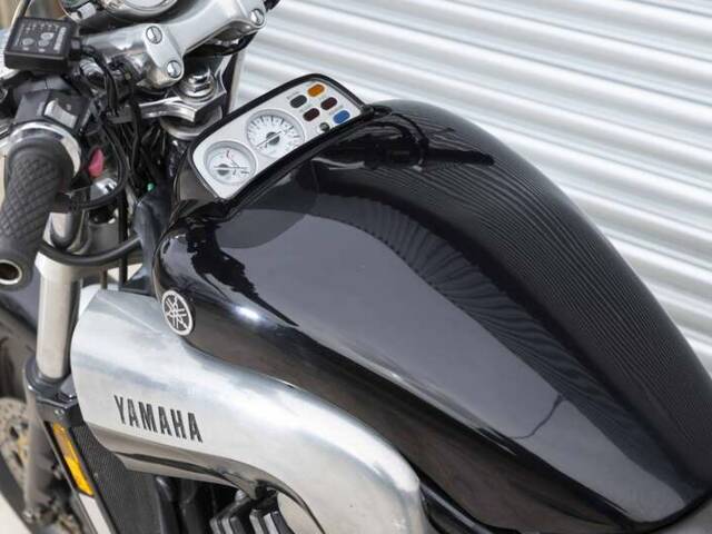 Yamaha V-Max 1200