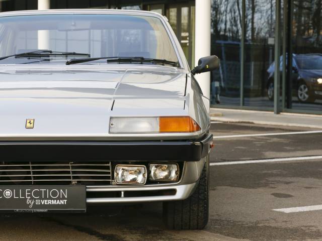 Ferrari 400i