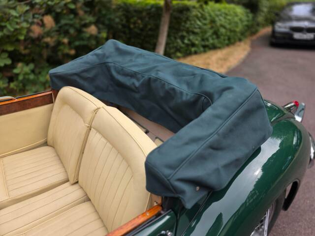 Jaguar XK 140 DHC
