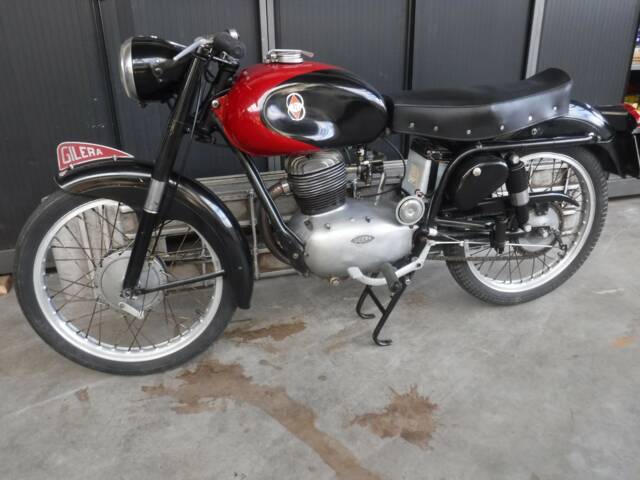 Gilera 150 Sport